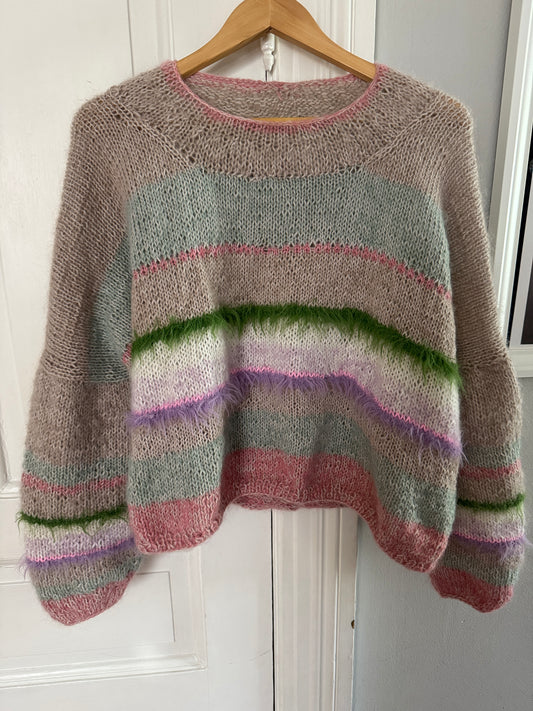 Feather knit