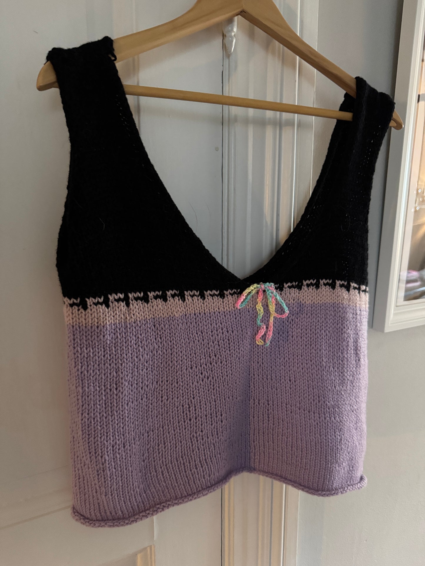 Summer top with bow
